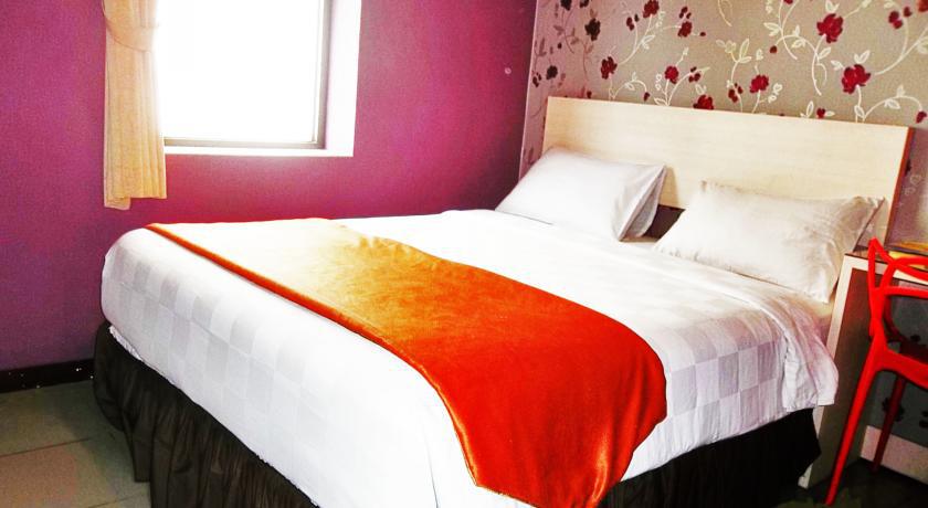 Mine Home Hotel Bandung Room photo