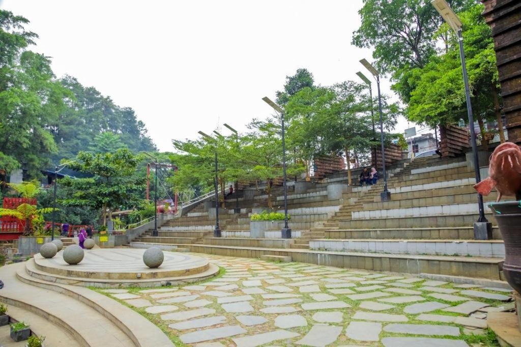 Mine Home Hotel Bandung Exterior photo